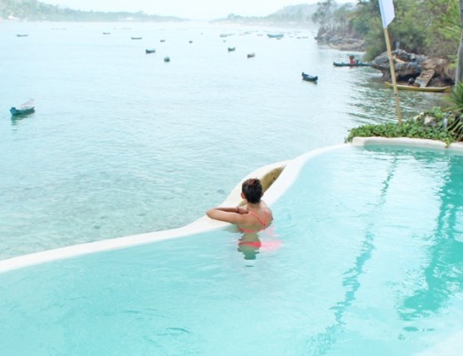 Infinity pool in Le Pirate Beach Club, Nusa Ceningan island, Bali.